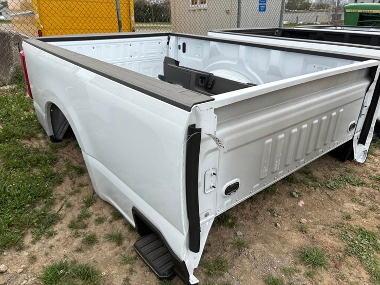 2024-ford-truck-bed-image-2