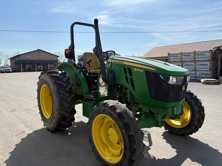 john-deere-5075e-image-6