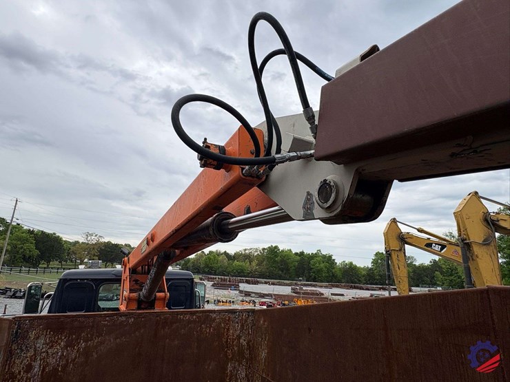 2019-western-star-4700-image-60