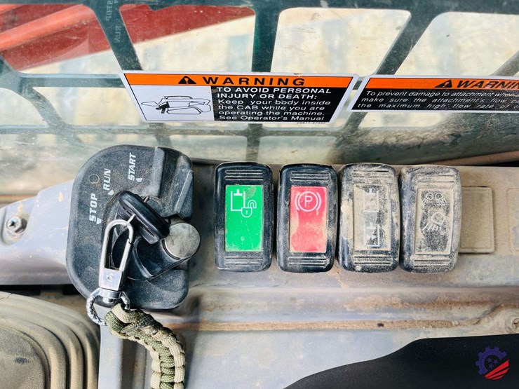 2022-kubota-svl75-2-image-60