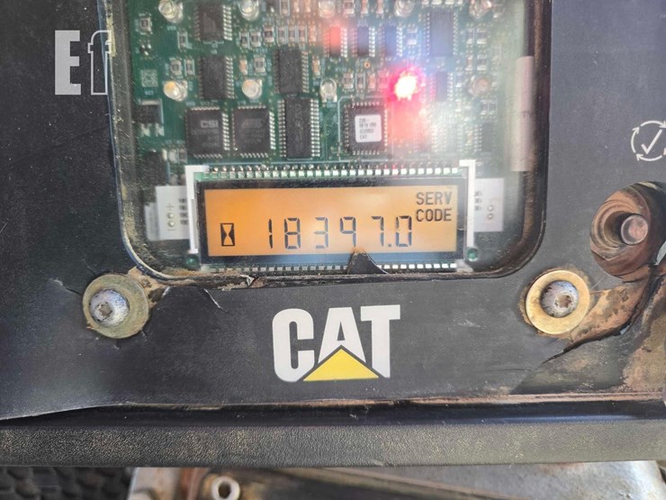 2006-caterpillar-d6r-xl-iii-image-13