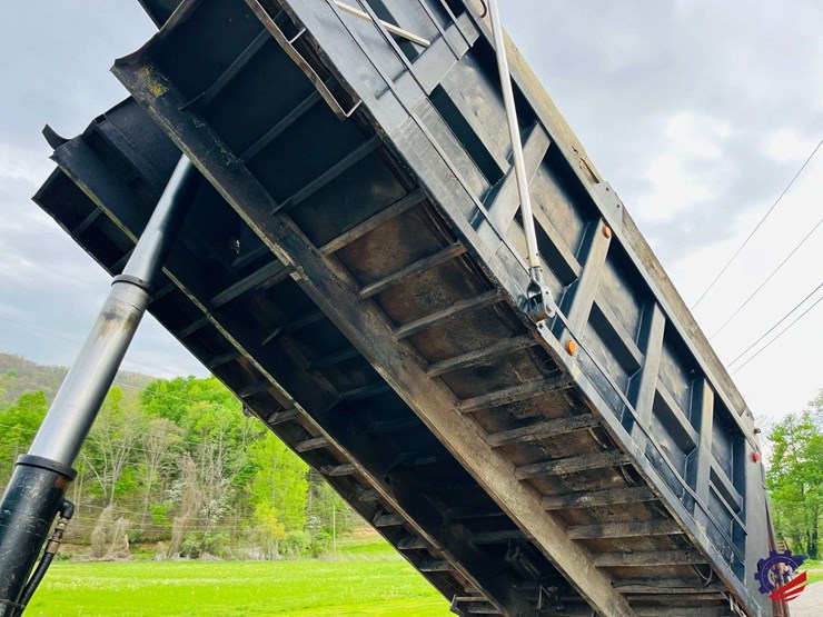 1995-western-star-4964fg-image-95