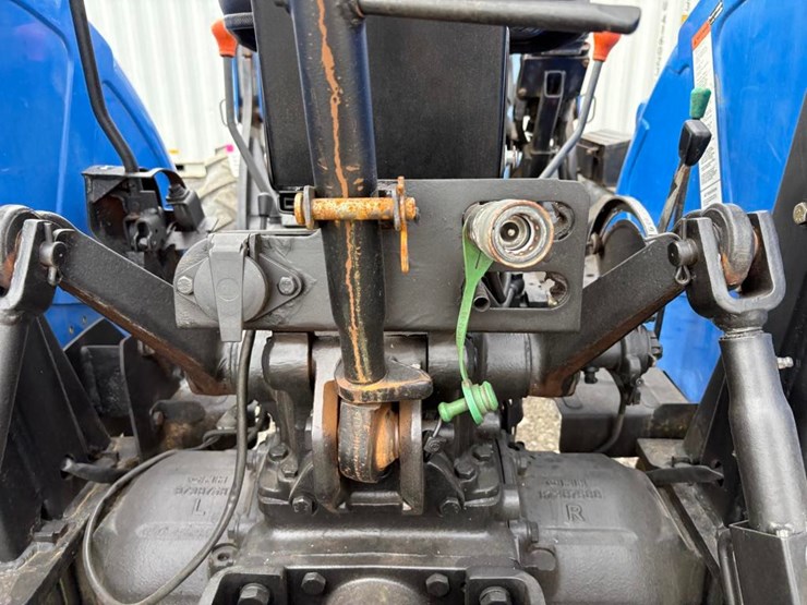 new-holland-45-image-16