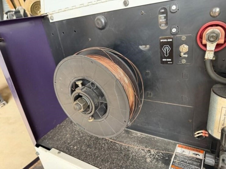 hobart-ironman-210-mig-welder-image-5