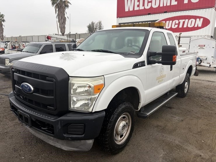 2011-ford-f250-image-1