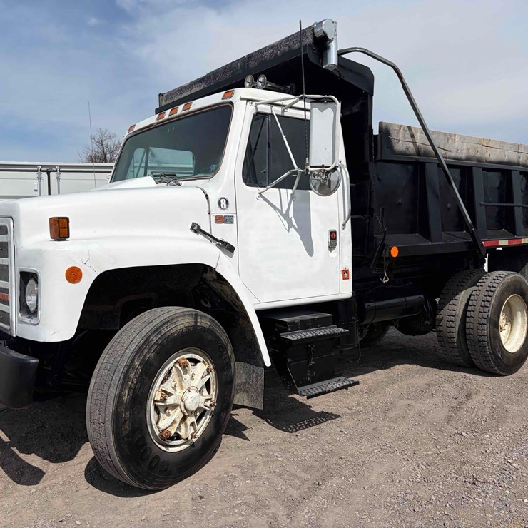 1988 INTERNATIONAL 10