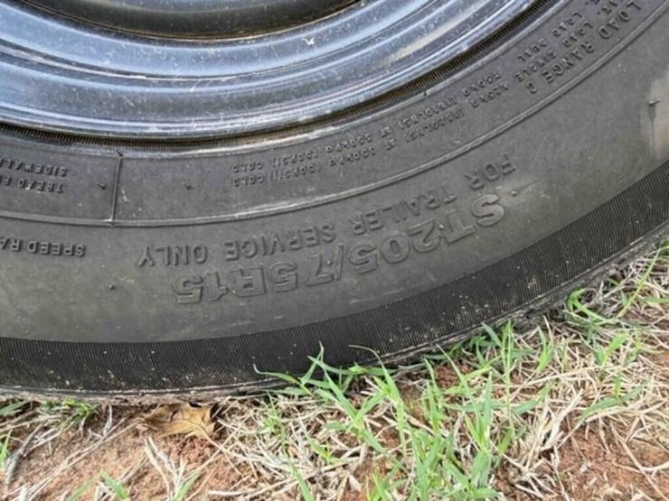 2019-tophat-car-hauler-trailer-image-11