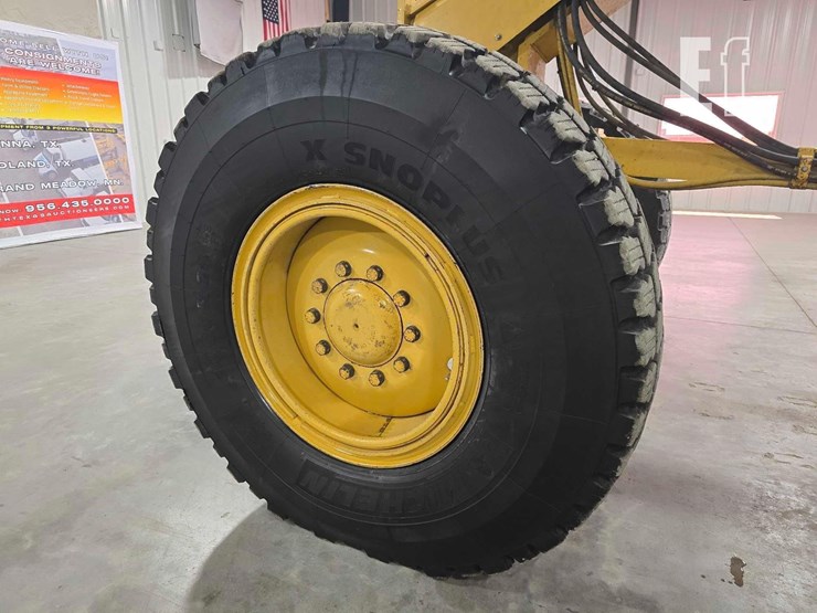 2003-caterpillar-140h-image-22