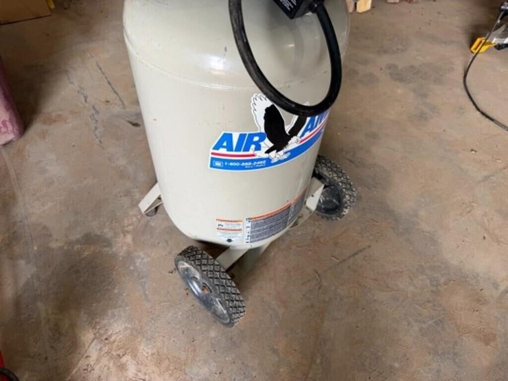 20-gallon-air-america-air-compressor-image-5