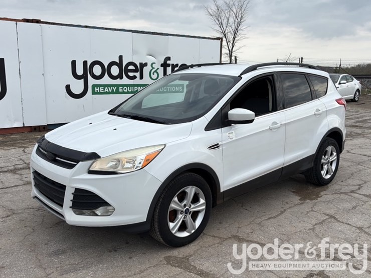 2014-ford-escape-image-1