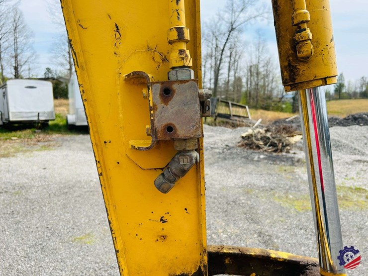 2008-komatsu-pc78mr-6-image-24