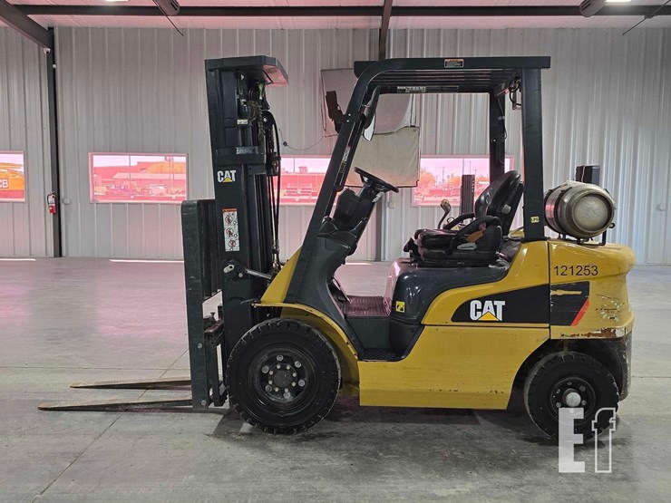 2021-caterpillar-gp25n-image-5