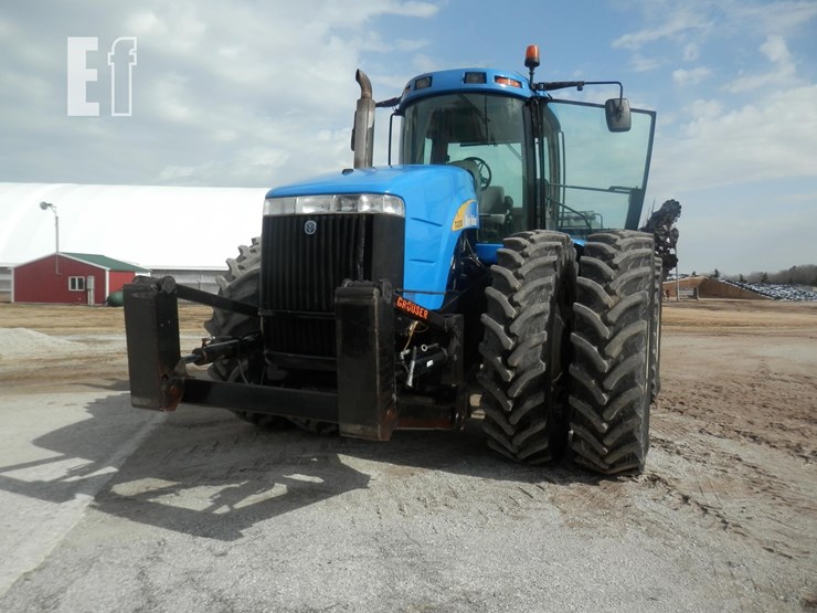 new-holland-tj330-image-2