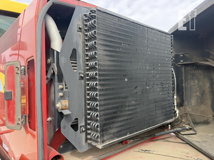 2008-new-holland-h8040-image-32