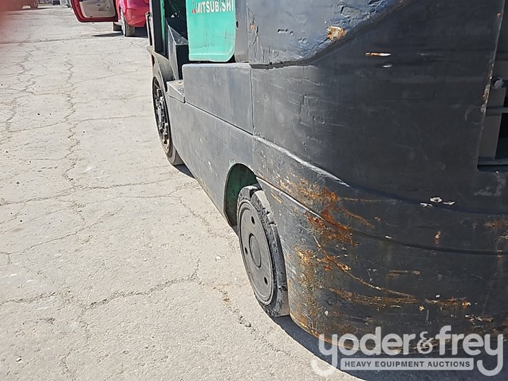 mitsubishi-fgc25k-image-13