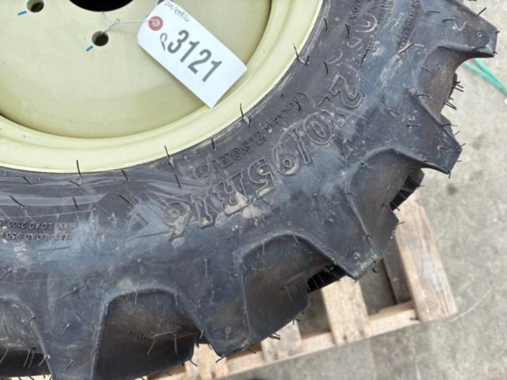 tiron-210/95r16-tires-w/-6-lug-rims-(set-of-3)-image-12