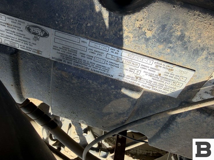 2000-mack-ch612-image-40