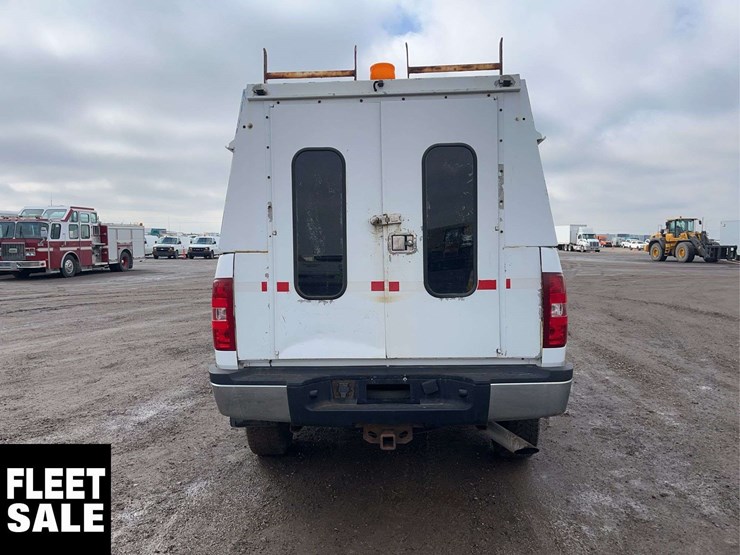 2008-chevrolet-silverado-2500hd-image-4