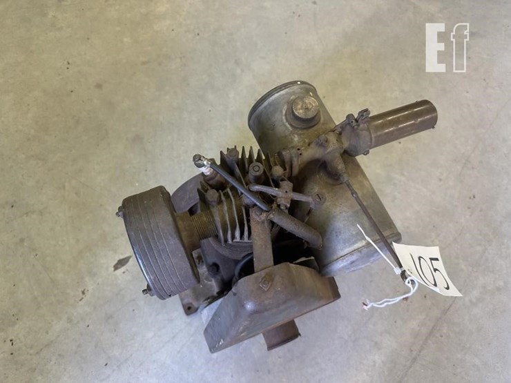 vintage-hit-&-miss-engine-image-6