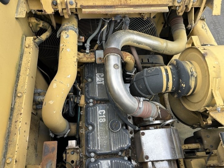 2007-caterpillar-ad55-image-35