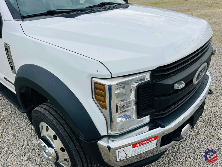 2018-ford-f550-image-23