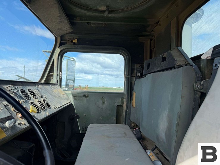 2003-oshkosh-mk23-image-51