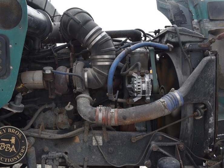 2000-kenworth-t600-image-27