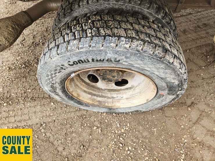 2012-ford-f550-image-7