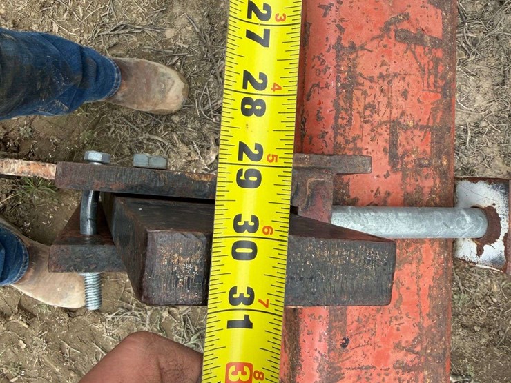 dammer-diker-bar-image-12