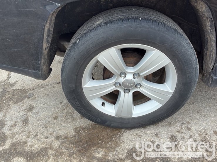 2016-jeep-compass-image-18