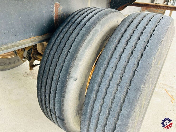 utility-flatbed-image-37