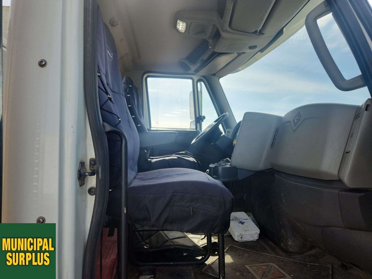 2018-international-workstar-7400-image-19