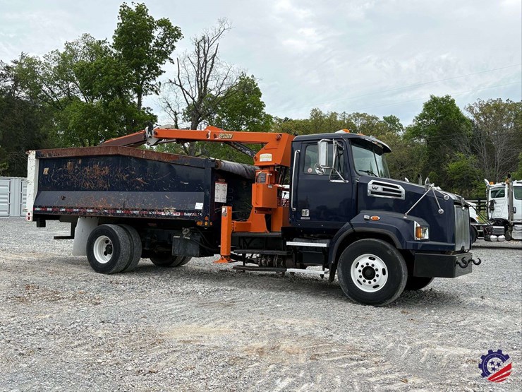 2019-western-star-4700-image-6