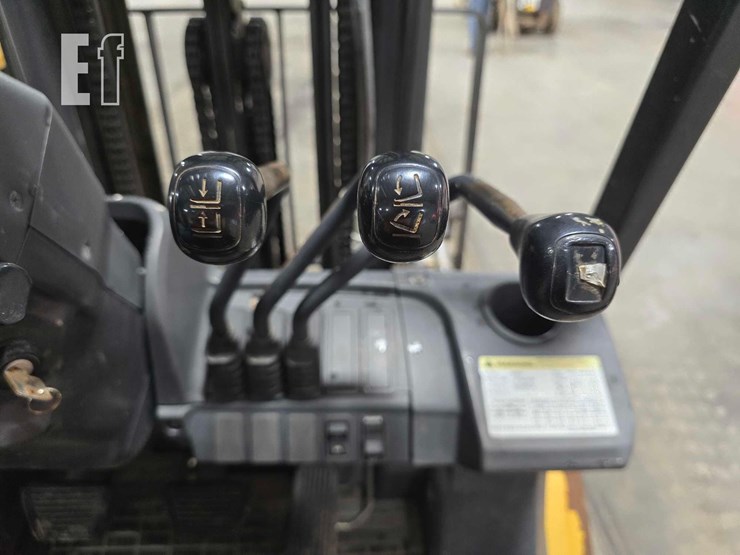 caterpillar-gp25n-image-18