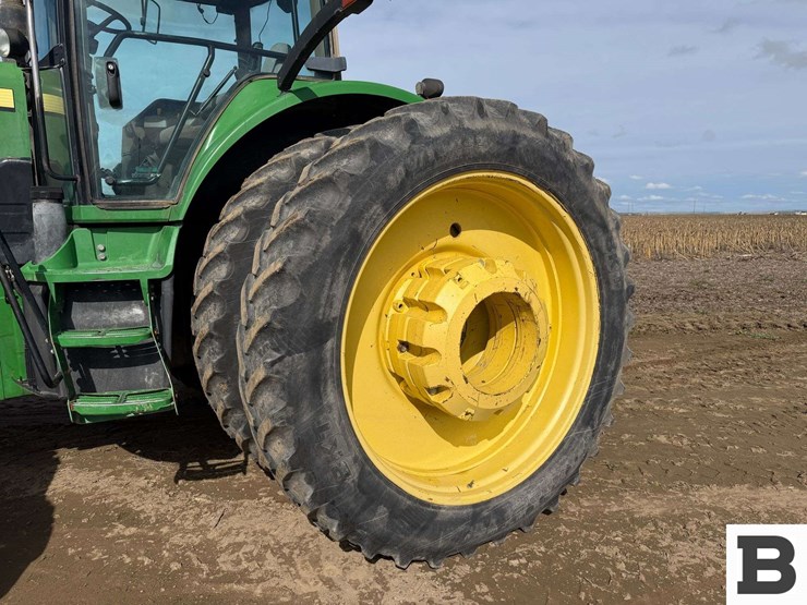2003-john-deere-8420-image-25