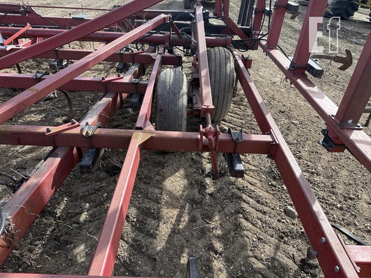 case-ih-4900-image-11