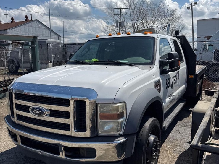 2010-ford-f550-image-8