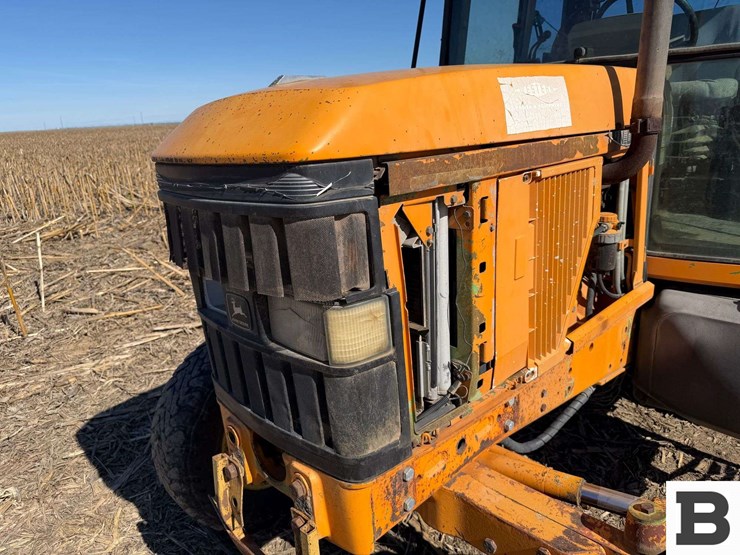 john-deere-tractor-image-11