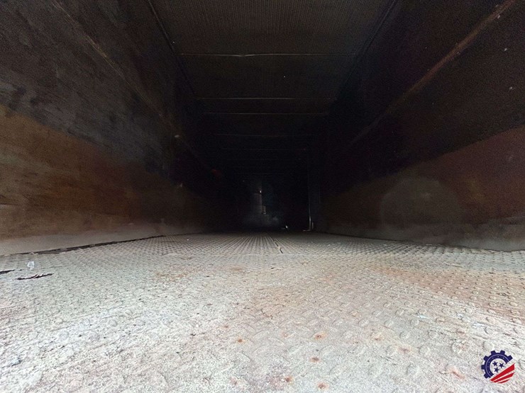 antique-bullnose-28ft-s/a-pup-trailer-image-26