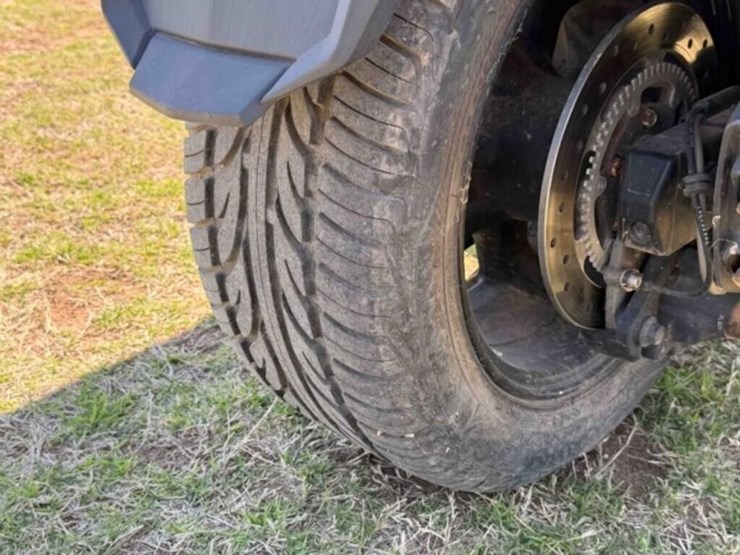 2018-can-am-spyder-rt-ltd-3-wheel-motorcycle-image-22