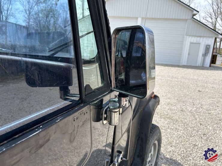 1994-jeep-wrangler-image-53