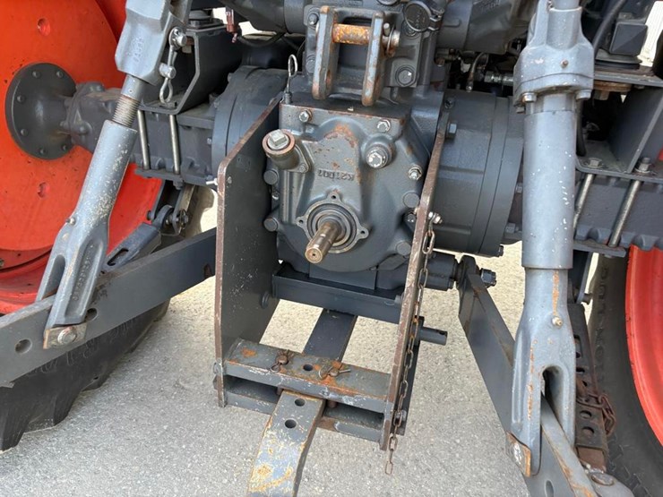 kubota-m126x-image-35