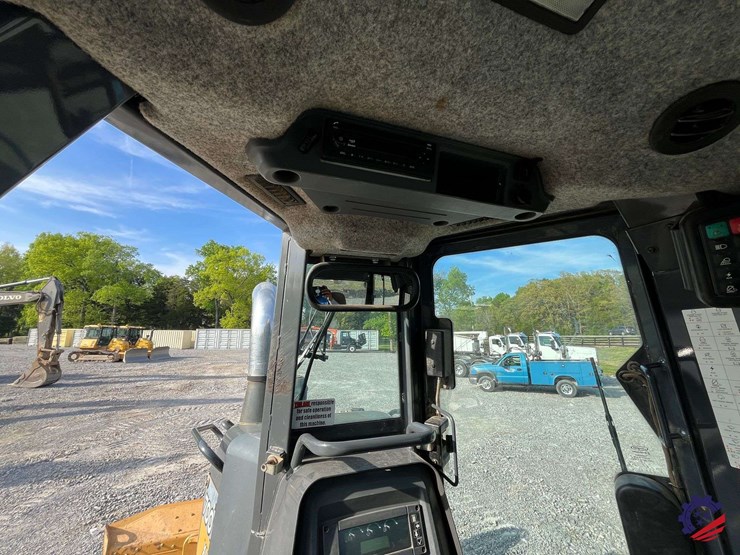 2018-deere-700k-xlt-image-65