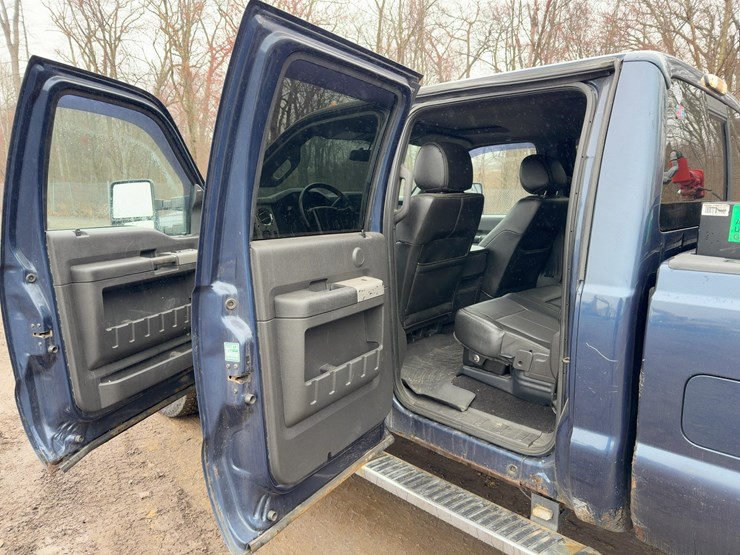 2014-ford-f350-image-17