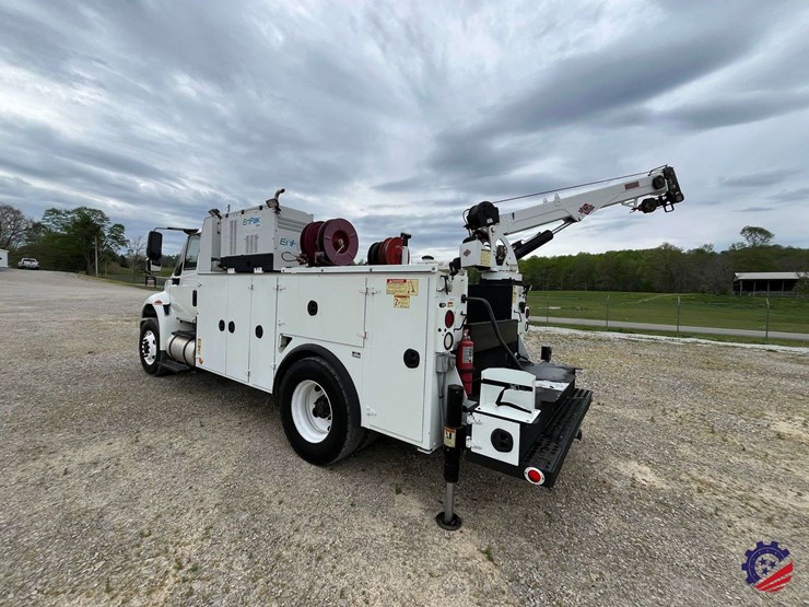 2015-international-durastar-4300-image-115