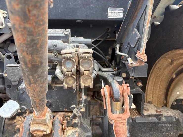 new-holland-t6050-plus-image-28