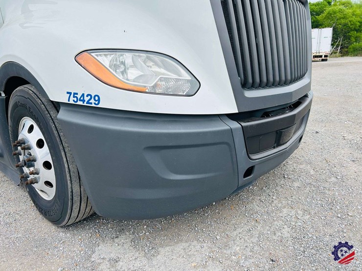 2024-international-lt62f-t/a-truck-tractor-image-14