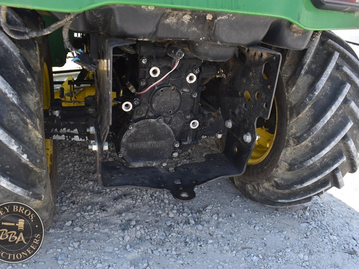 2013-john-deere-x730-image-12
