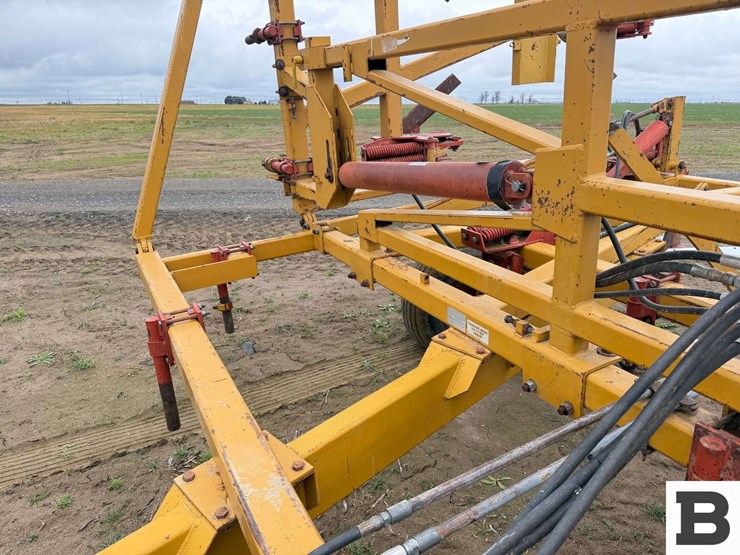 haybuster-3200-image-17