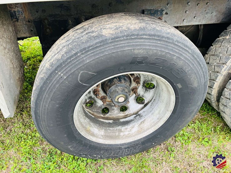 2000-western-star-4900-image-16